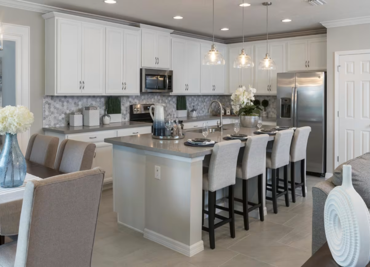 Sky Lakes Estates