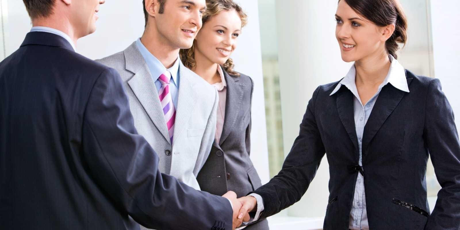 De la oferta al cierre: Guía completa del proceso de compra de una propiedad en Florida